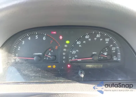 2003 Toyota Camry Le z USA, uszkodzony, nr VIN 4T1BE32KX3U668536